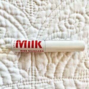 Milk Rise Mascara 💋sample size